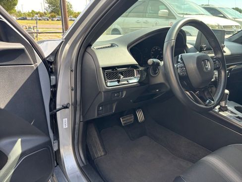 Used 2025 Honda Civic Sport image 33