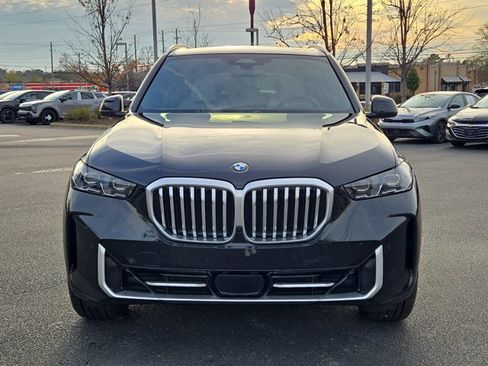 Used 2026 BMW X5 sDrive40i w/ Premium Package image 2