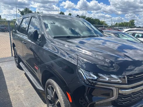 Used 2022 Chevrolet Tahoe RST w/ Luxury Package AWD/4WD image 8