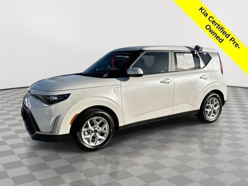 Certified 2023 Kia Soul LX w/ LX Technology Package image 1