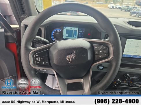 Used 2022 Ford Bronco 2-Door AWD/4WD image 21