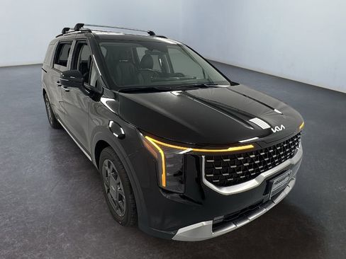 New 2026 Kia Carnival SX FWD image 1