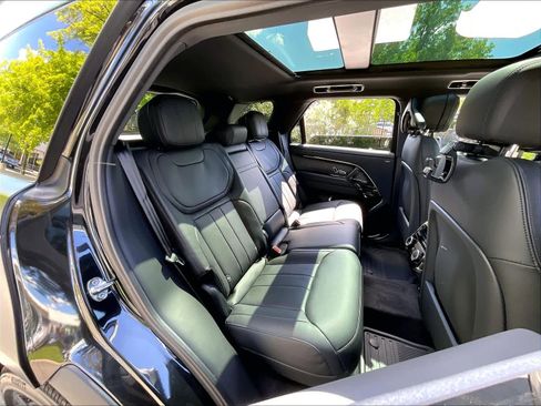 New 2026 Land Rover Range Rover Sport Dynamic SE AWD/4WD image 27