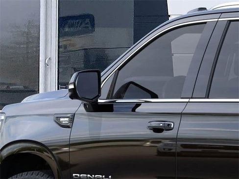 New 2026 GMC Yukon XL Denali Ultimate image 12