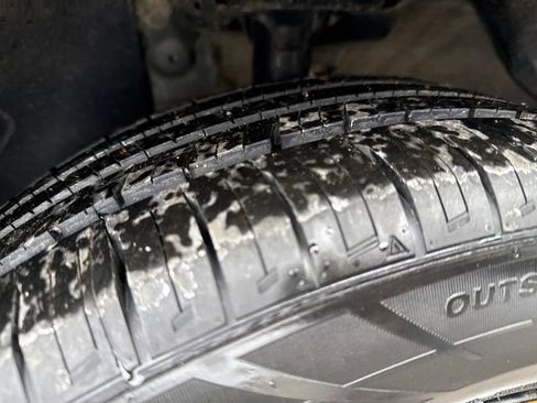 Used 2023 Kia Soul LX image 27