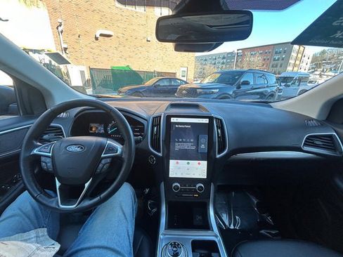 Used 2022 Ford Edge SEL w/ Convenience Package image 22