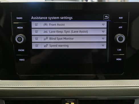 Used 2025 Volkswagen Taos SEL w/ Black Wheel Plus Package image 30