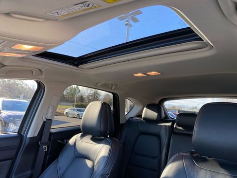 Used 2025 MAZDA CX-5 AWD 2.5 S w/ Preferred Package image 25