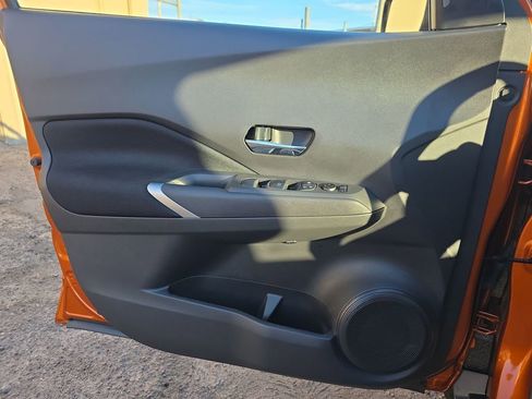 Used 2023 Nissan Kicks SV w/ Interior Electronics Package image 31