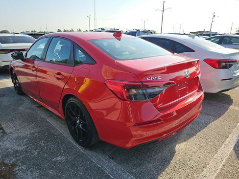 Used 2024 Honda Civic Sport image 2