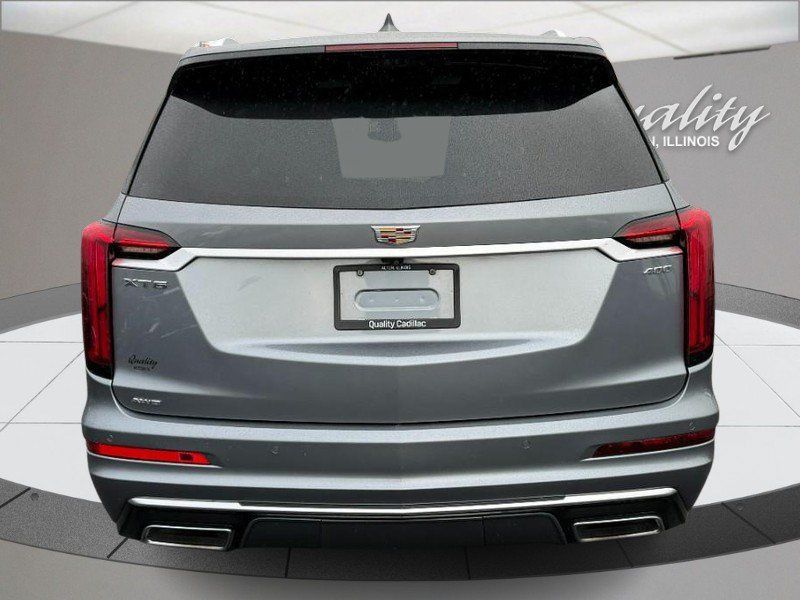 Used 2020 Cadillac XT6 Premium Luxury AWD/4WD image 4
