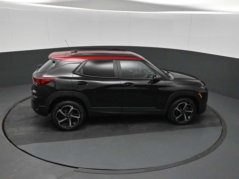 Used 2021 Chevrolet TrailBlazer RS w/ Convenience Package AWD/4WD image 17