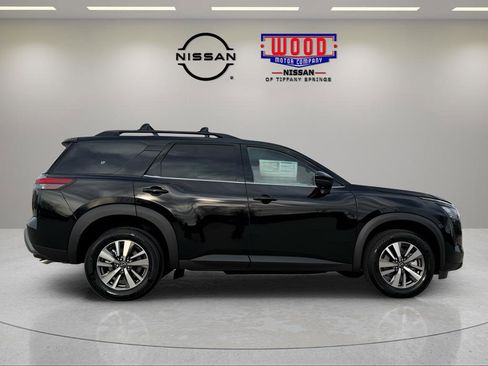 New 2026 Nissan Pathfinder SL AWD/4WD image 3