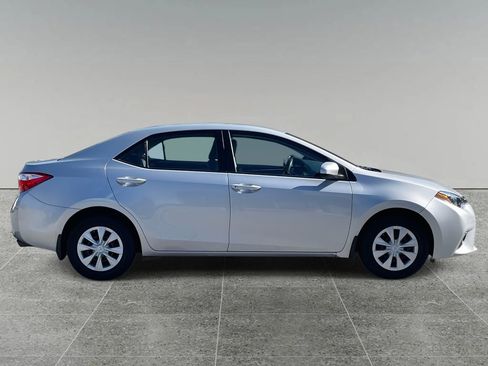 Used 2016 Toyota Corolla L image 6