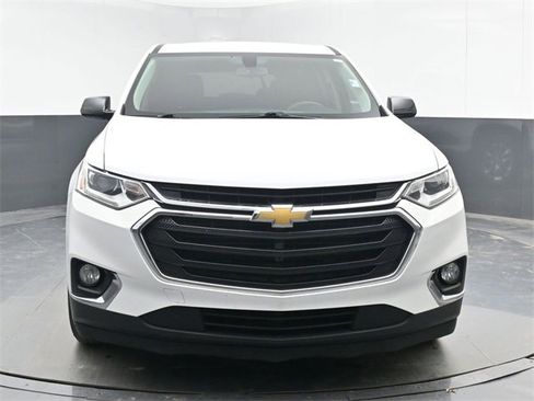 Used 2019 Chevrolet Traverse LS image 3