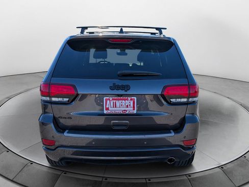 Used 2020 Jeep Grand Cherokee Altitude AWD/4WD image 4