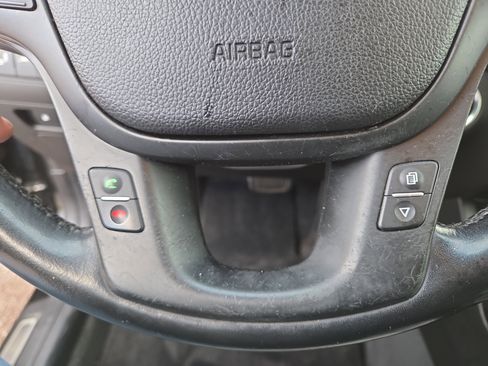 Used 2014 Kia Cadenza Limited image 28