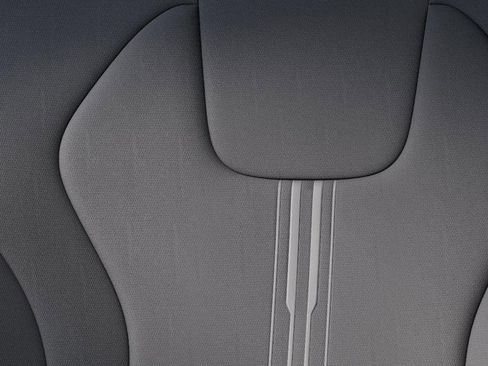 New 2026 Hyundai Elantra Sport FWD image 17