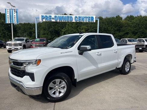 Used 2025 Chevrolet Silverado 1500 LT RWD image 2