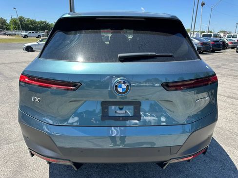 Used 2022 BMW iX xDrive50 w/ Convenience Package AWD/4WD image 32