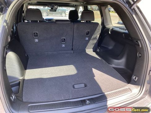 New 2026 Jeep Grand Cherokee Laredo X AWD/4WD image 8