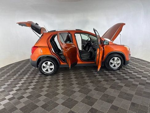 Used 2015 Chevrolet Trax LT w/ LT Plus Package FWD image 15