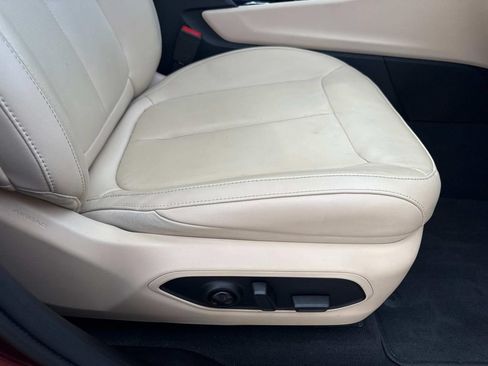 Used 2021 Jeep Grand Cherokee L Limited RWD image 17