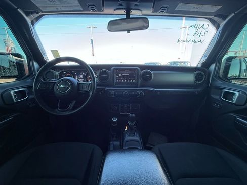 Used 2019 Jeep Wrangler Unlimited Sport S image 26