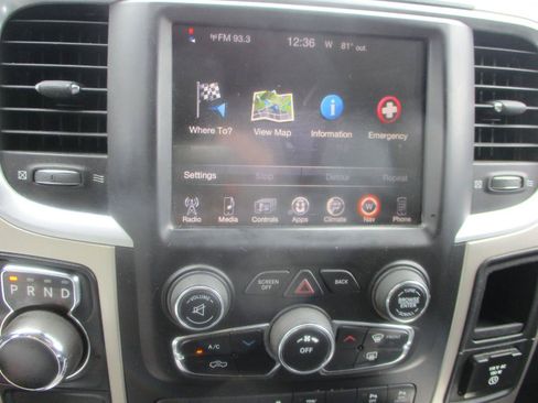 Used 2015 RAM 1500 Big Horn RWD image 17