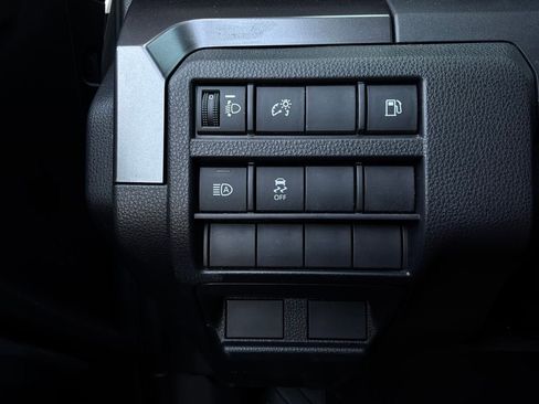 Used 2025 Toyota 4Runner SR5 RWD image 20