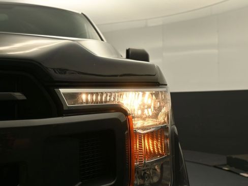 Used 2020 Ford F150 XLT w/ Equipment Group 302A Luxury AWD/4WD image 12