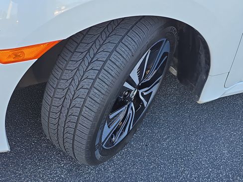 Used 2016 Honda Civic EX-T image 32