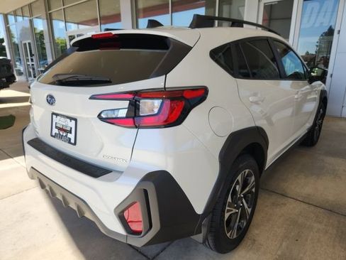 Used 2024 Subaru Crosstrek 2.0i Premium AWD/4WD image 11