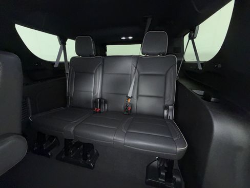 Used 2023 GMC Yukon XL SLT w/ SLT Premium Package AWD/4WD image 26