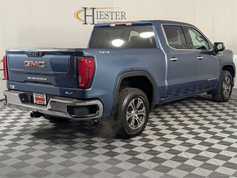 Used 2024 GMC Sierra 1500 SLT image 7