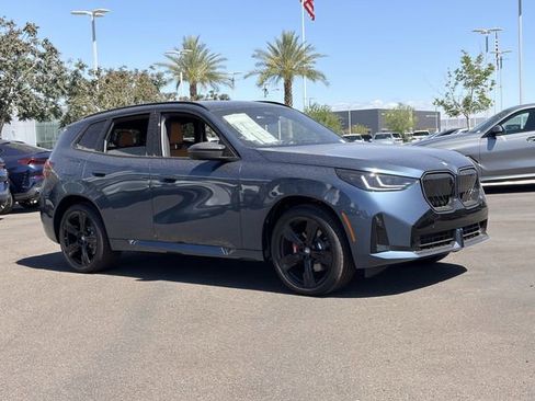 Used 2026 BMW X3 xDrive30i w/ Premium Package AWD/4WD image 4