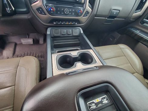 Used 2016 GMC Sierra 2500 Denali w/ Driver Alert Package image 19