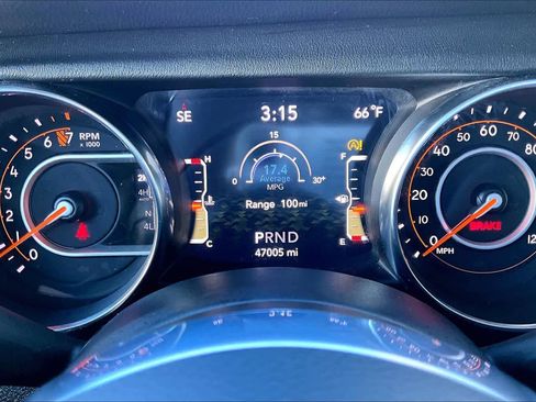 Used 2019 Jeep Wrangler Unlimited Sahara w/ Dual Top Group image 26