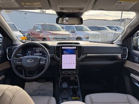 Used 2024 Ford Ranger Lariat w/ FX4 Off-Road Package image 20