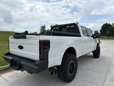 Used 2019 Ford F250 Lariat w/ Lariat Ultimate Package AWD/4WD image 5