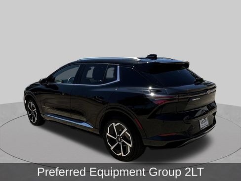 Used 2024 Chevrolet Equinox EV LT w/ Active Safety Package 3 FWD image 3