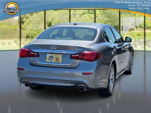 Used 2015 INFINITI Q70 3.7 RWD image 5