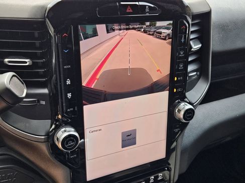 New 2026 RAM 2500 Tradesman AWD/4WD image 17