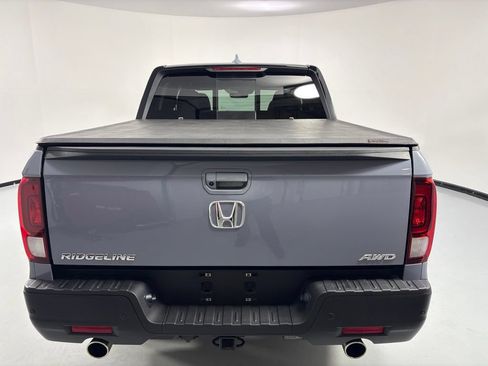 Used 2022 Honda Ridgeline Black Edition image 6