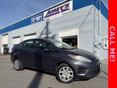 Used 2012 Ford Fiesta S image 1