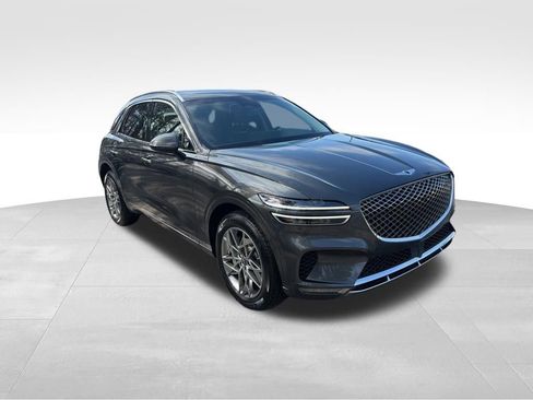 Used 2025 Genesis GV70 2.5T image 8