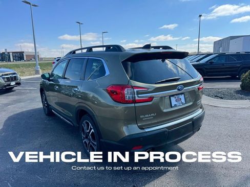 Used 2024 Subaru Ascent Touring image 5
