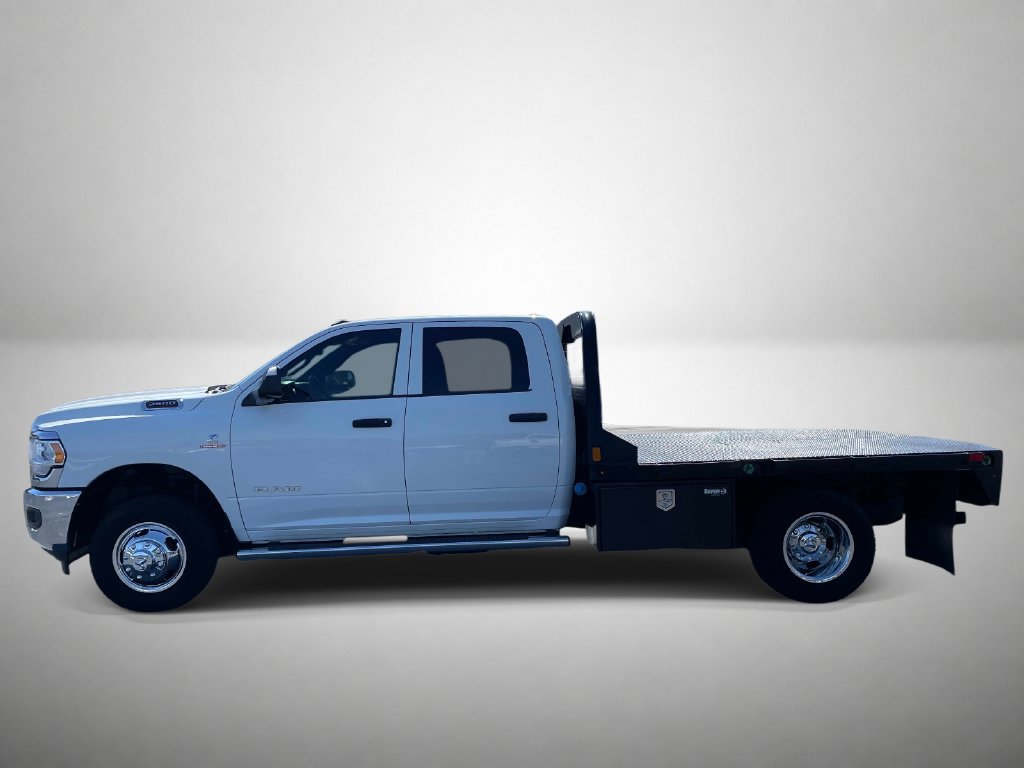 Used 2022 RAM 3500 Tradesman w/ Chrome Appearance Group AWD/4WD image 6