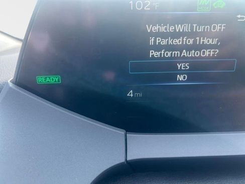 New 2026 Toyota Prius Plug-In Hybrid FWD image 13