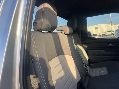 Used 2024 Toyota Tacoma TRD Sport image 41